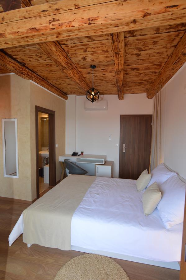 Hotel Natura Vilanija מראה חיצוני תמונה